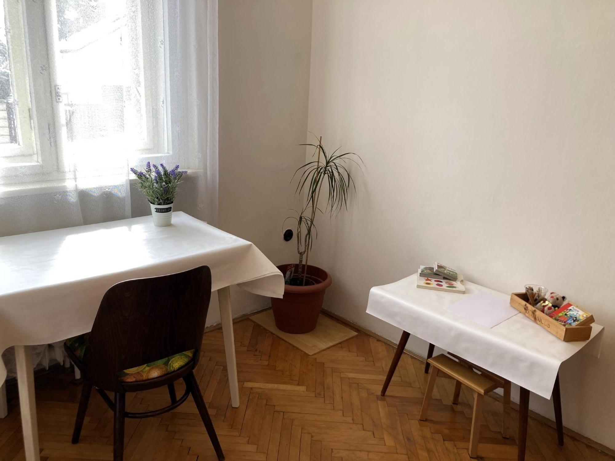 Spacious Apartment - Free Parking! Praha Eksteriør bilde