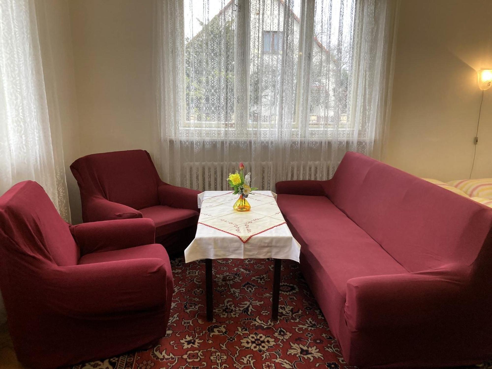 Spacious Apartment - Free Parking! Praha Eksteriør bilde