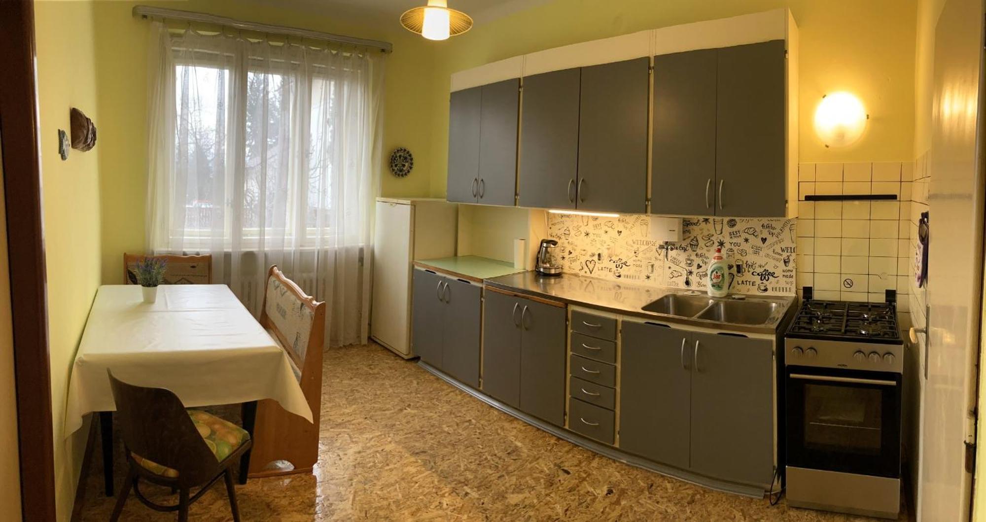 Spacious Apartment - Free Parking! Praha Eksteriør bilde